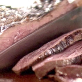 Beef with Sauce Bearnaise