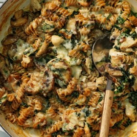 Creamy Chicken, Mushroom & Spinach Skillet Casserole
