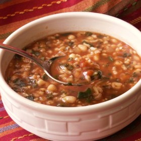 Crock Pot Savory Bean and Spinach Soup