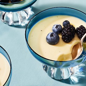 Easy Vanilla Bean Panna Cotta
