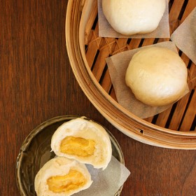 Egg Custard Buns Recipe (Lai Wong Bao)