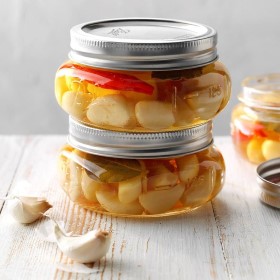 Garlic, Pickled, Spicy, Canned