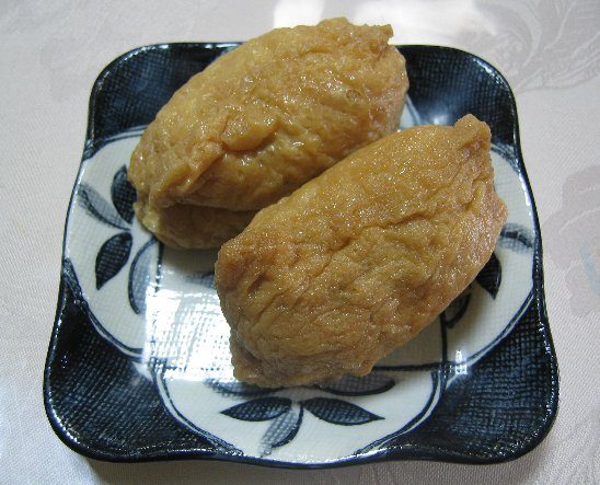 Inari-zushi (Sweet Tofu Sushi Pockets)