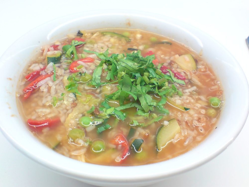 Minestrone Soup (Frugal Gourmet)