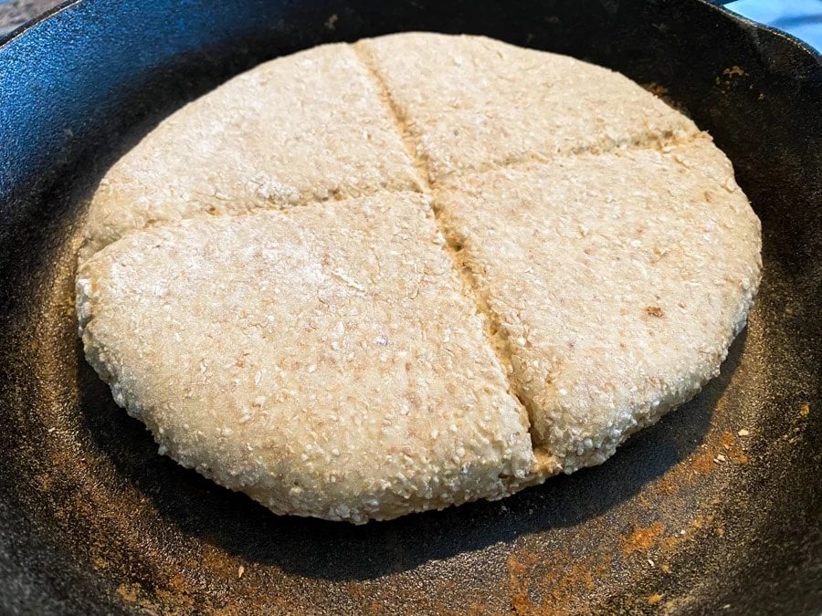 Oat Bannock (Skillet)