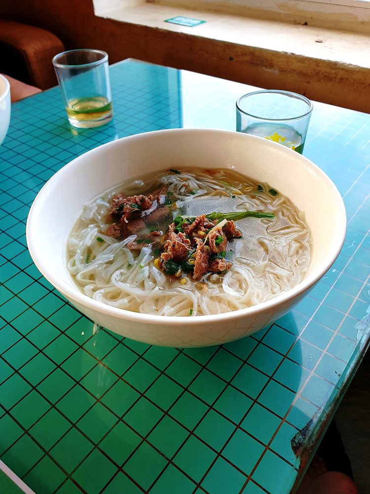 Phở Bò (Vietnamese Beef Noodle Soup)