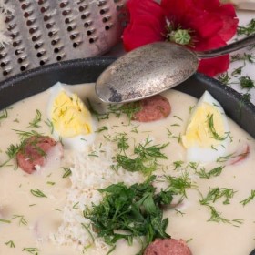 Polish White Borscht ( Bialy Barszcz)