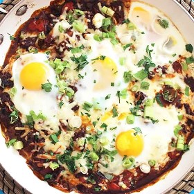 Spicy Beef and Egg Shakshuka