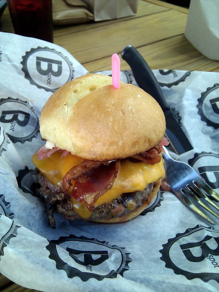 The Lola Burger