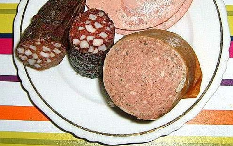Blood, Liver, Head & Offal